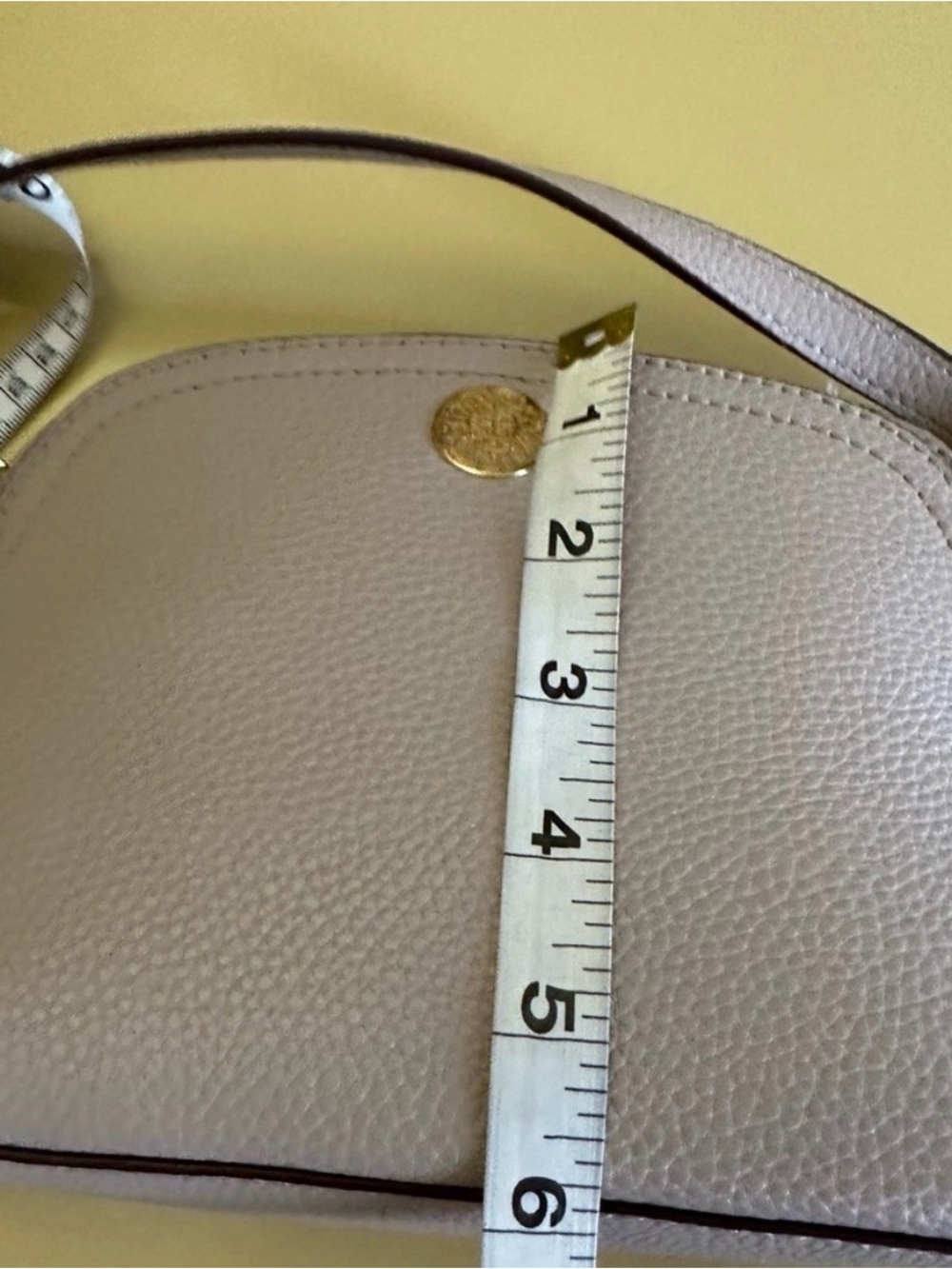 Elegant Anne Klein crossbody bag like new - Picture 9 of 10